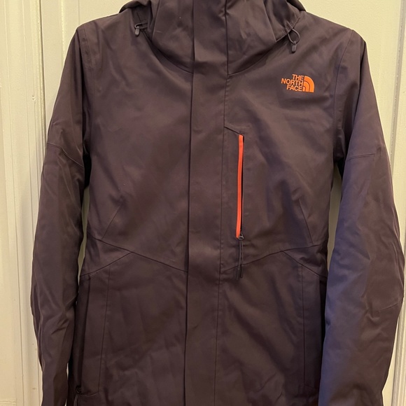 North Face All-Mountain Waterproof Ski Coat - Picture 4 of 4